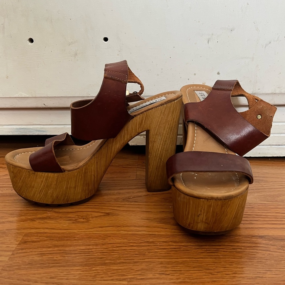 Steve Madden Open Toed Heels